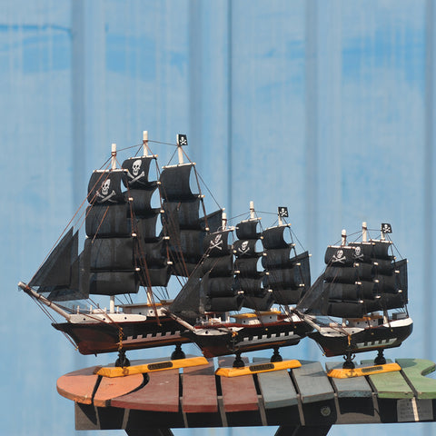 Sea Style Wood Caribbean pirate